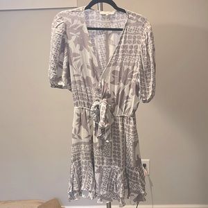 Summer dress with front bow